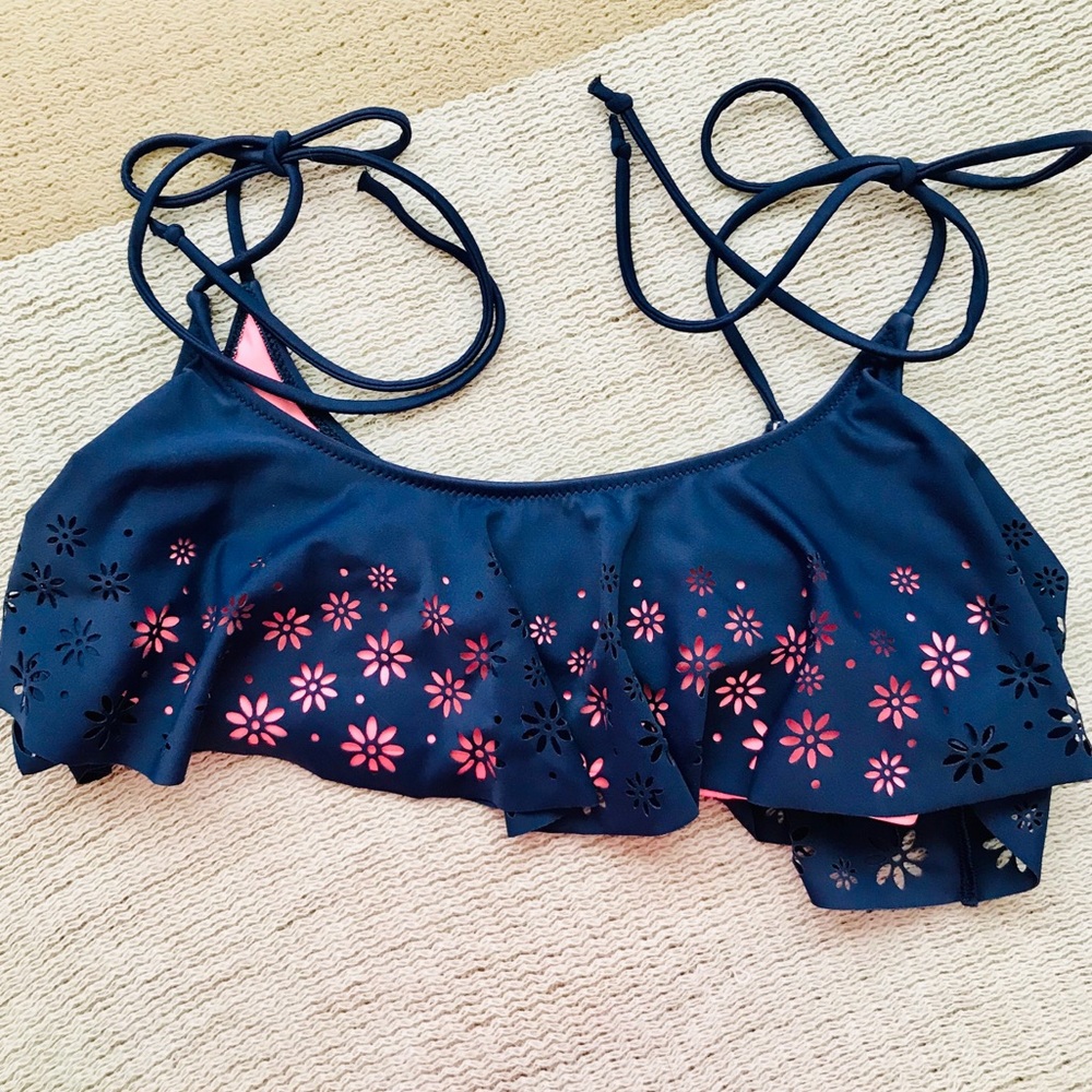 Victoria’s Secret Double-Tied Frill Bikini Top